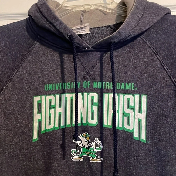 Rivalry Threads Notre Dame women’s blue hoodie size medium - Picture 2 of 9